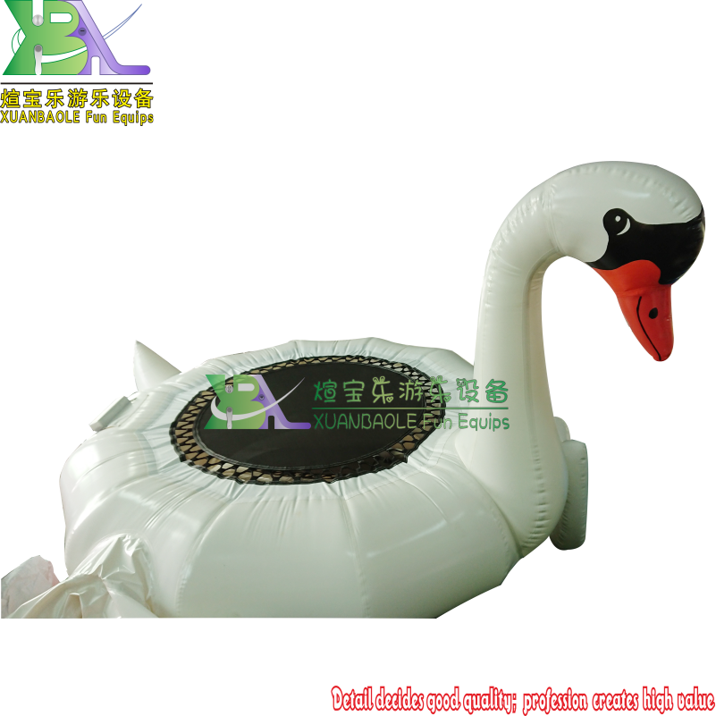 Popular Vogue Swan Shape Jumping Inflatable Water Trampoline Bounce Bed For Water Entertainment