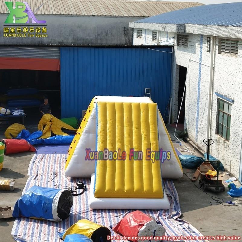 Inflatable Floating Island Aquatic Popular Multifunctional Iceberg Climb Slide Inflatable Water Tower For Wake Park