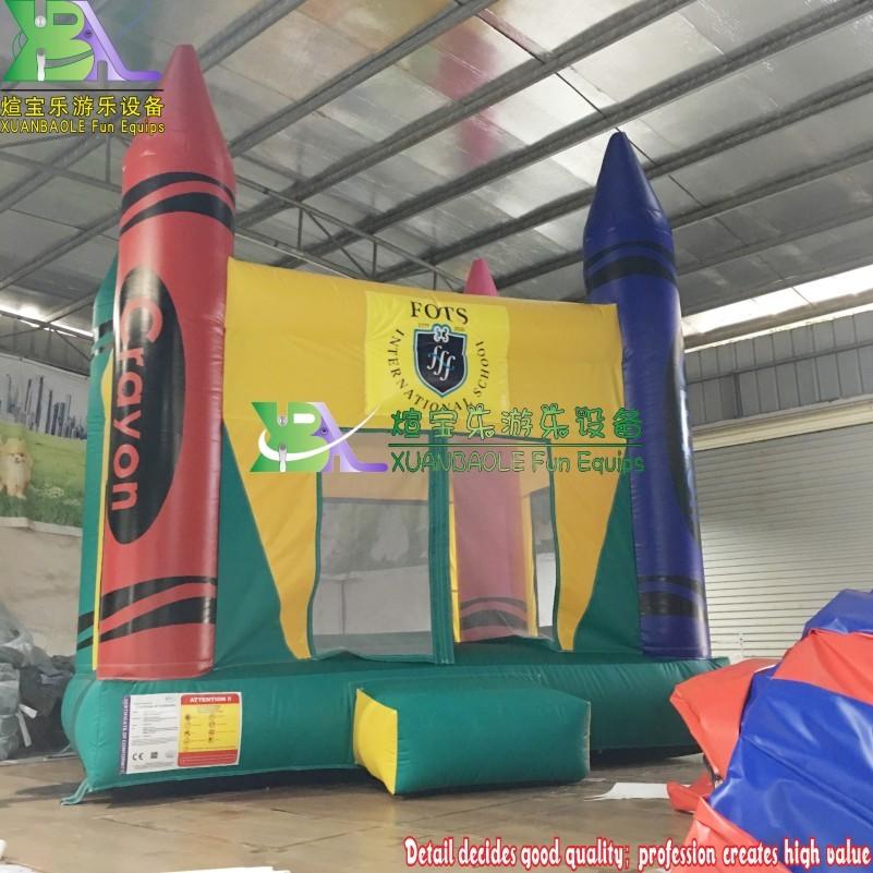 2022 Crayon inflatable castle with LOGO, bouncy house for boys&girls , Used commercial School inflatable bouncer