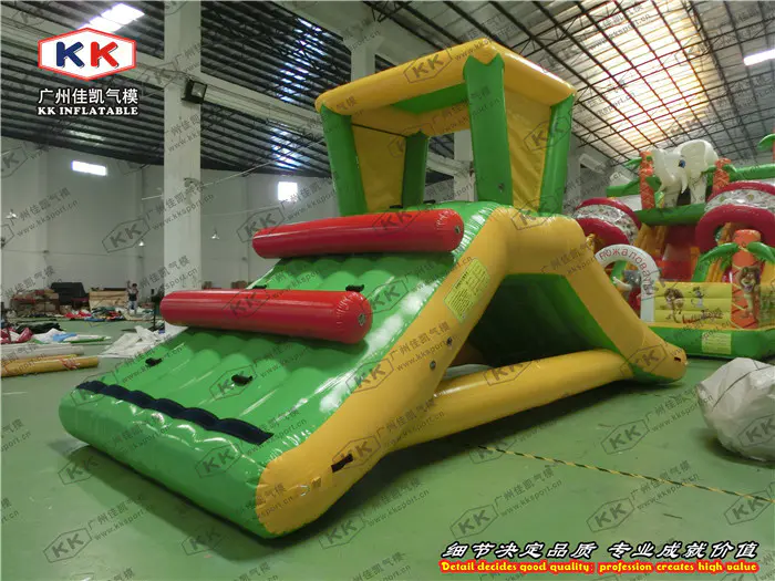Outdoor commercial aquatic sports floating inflatable aqua park on lake water play equipment for adult and kids