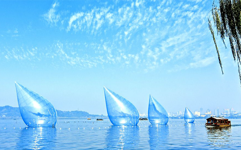 Customized outdoor project inflatables dancing water drops for Simon Ma's solo international tour