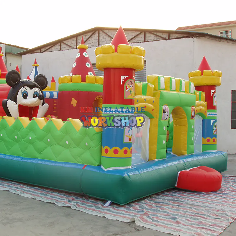 Outdoor or indoor themed inflatable amusement parks , custom inflatable bouncer theme park