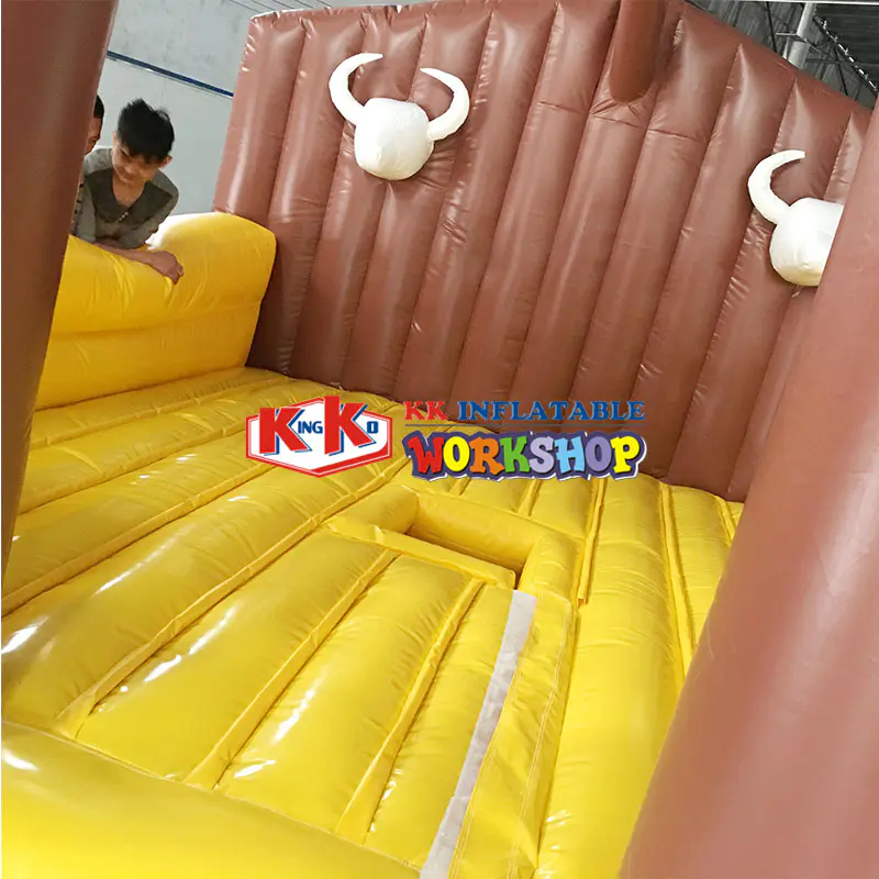 Outdoor Inflatable Bullfight Machine With Inflatable Mattress Inflatable Interactive Sports Games