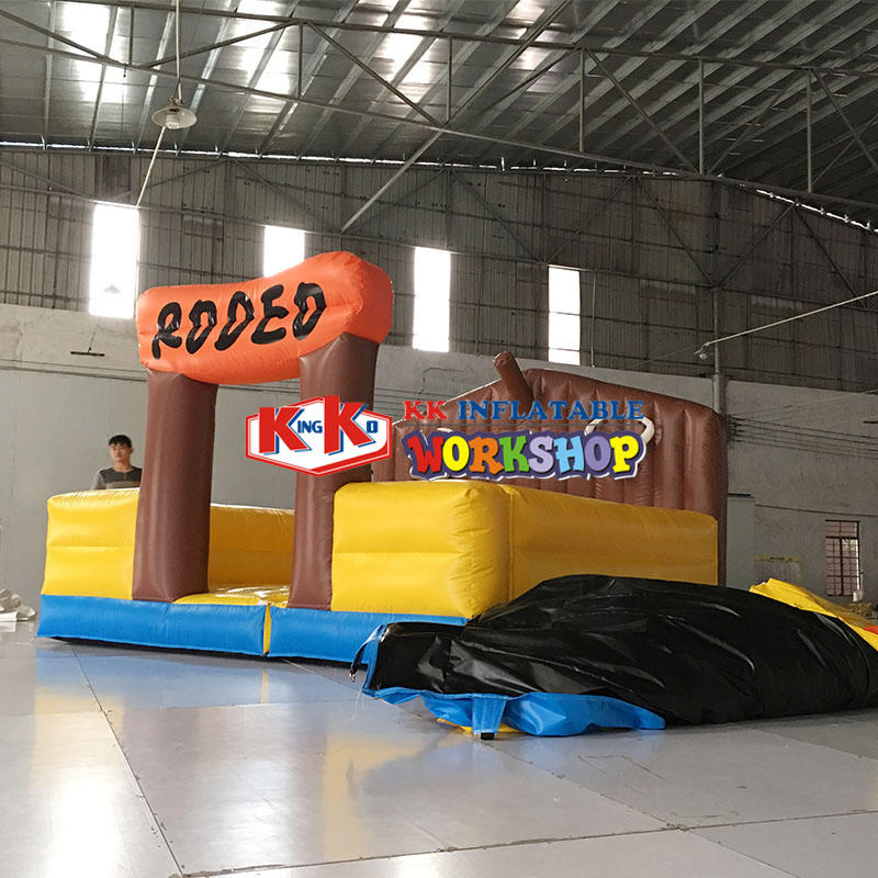 Outdoor Inflatable Bullfight Machine With Inflatable Mattress Inflatable Interactive Sports Games