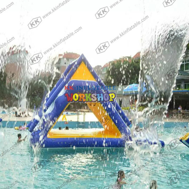 Inflatable Water Slide Combination Park Dragon Cartoon Theme Inflatable Floating Water Park with Funny Tunnel