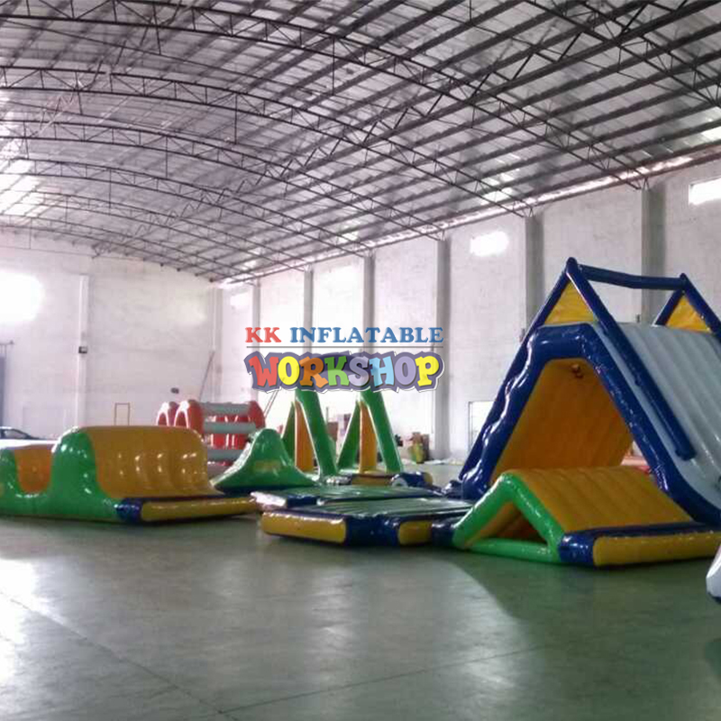 Inflatables water park price Huge inflatable floating island Park for water game