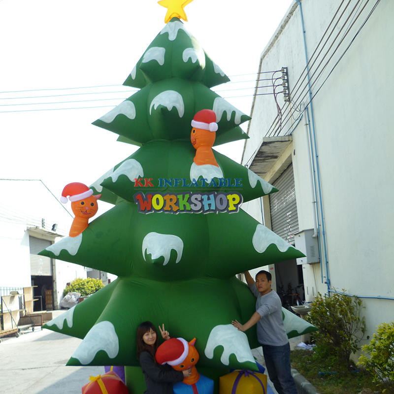Giant inflatable Christmas Tree, Inflatable Xmas Tree With LED Lights For Holiday Decoration