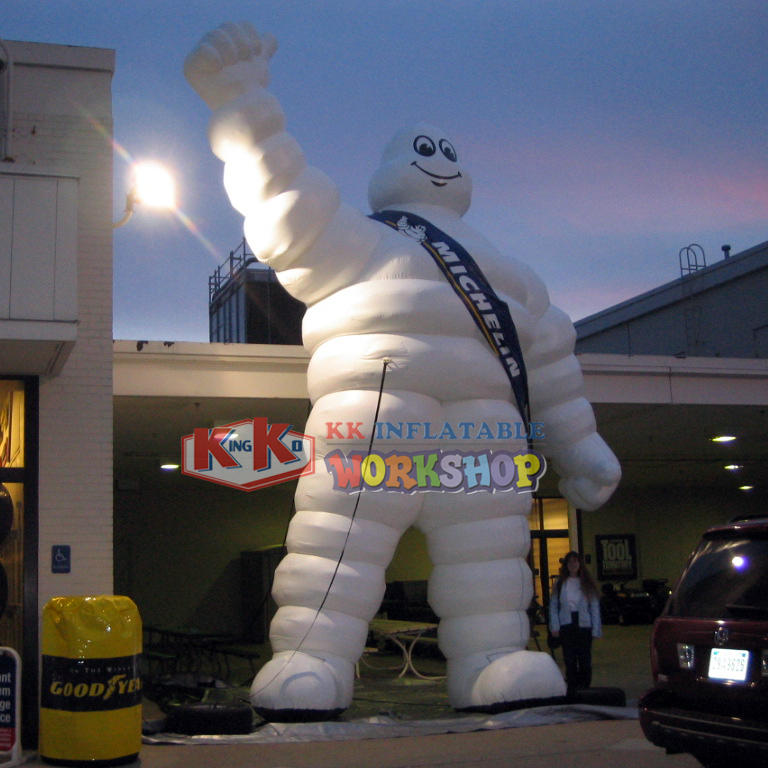 Inflatable mascots, custom designed, inflatable cartoons for advertising