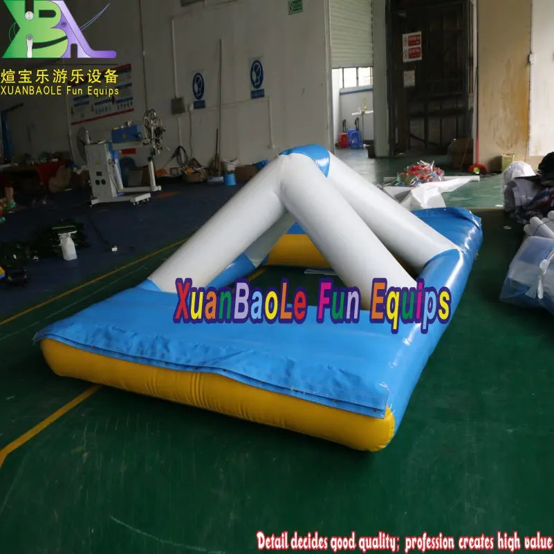 Small Water Parks Inflatable Water Game / Inflatable Water Obstacle Course For Hotel Swimming Pool Or Lake
