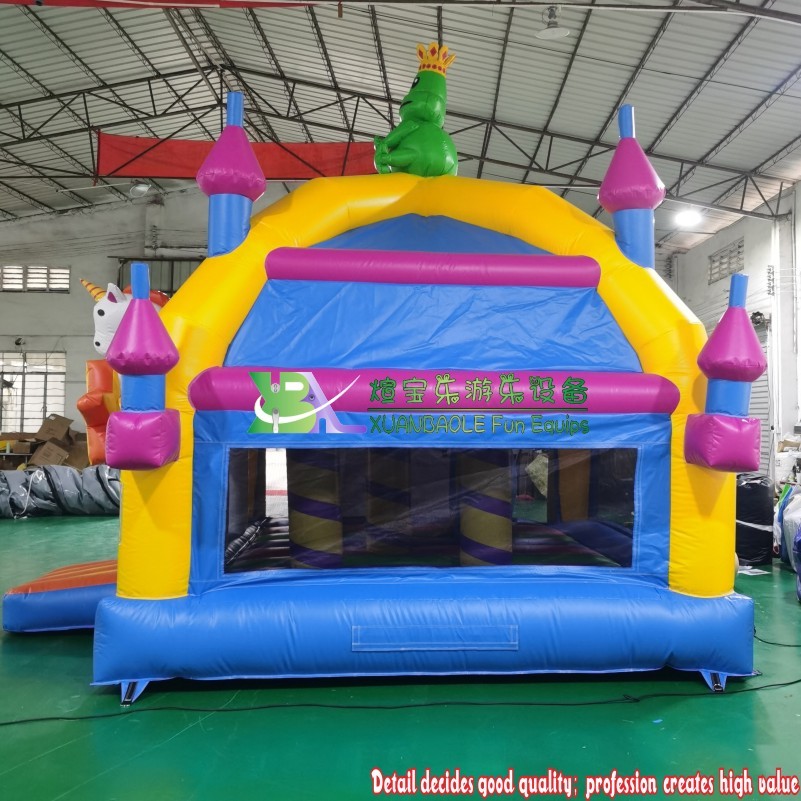 Commercial Princess Carriage & Unicorn Inflatable Combo Bouncer House With Front Jumping Slide