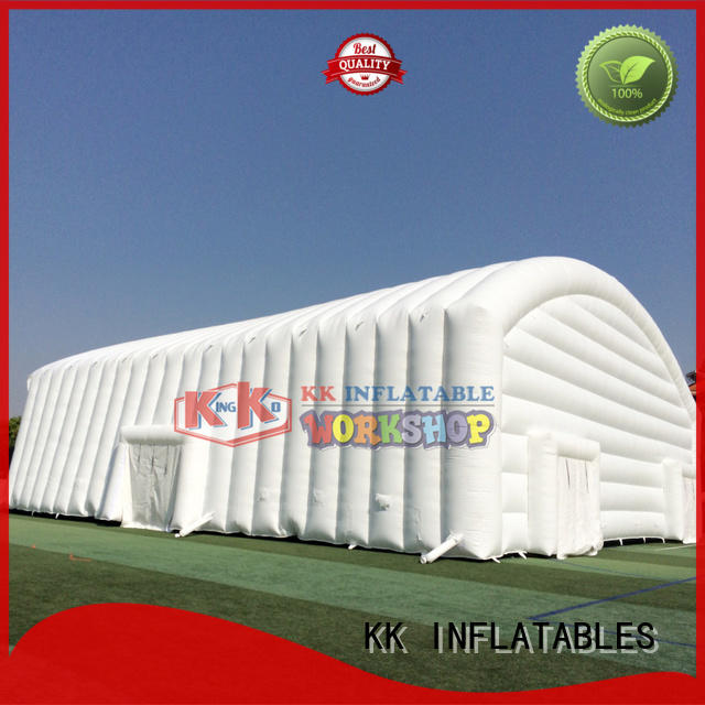 KK INFLATABLE multifunctional 3 man inflatable tent animal model for Christmas